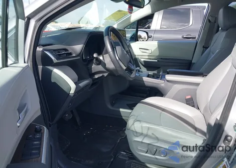 2021 Toyota Sienna Xle из США, поврежденный, VIN 5TDJRKEC1MS016929